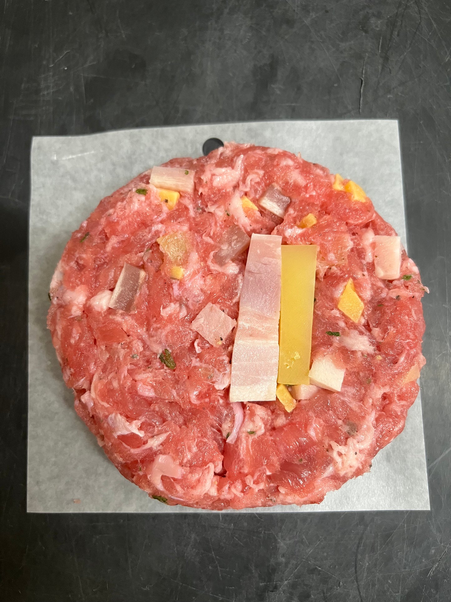 Burger cerdo, beicon y cheddar